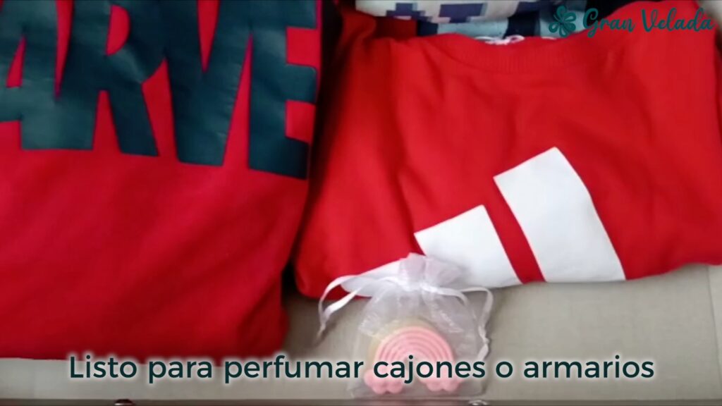 Kit cómo hacer cera perfumada para detalles paso 17