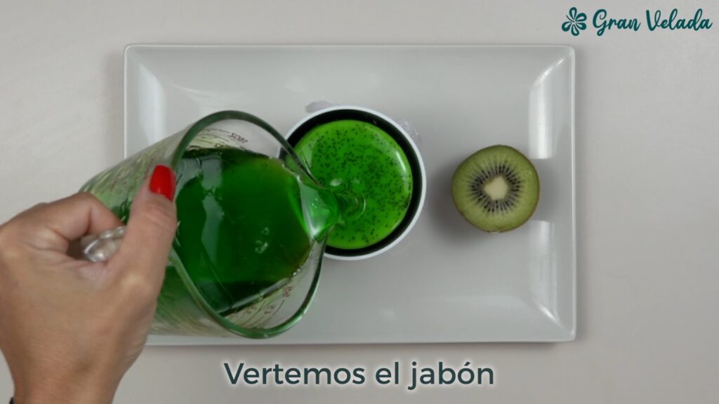 Jabón kiwi paso 22